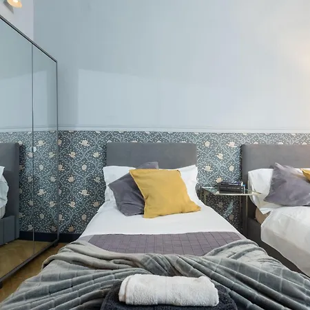 Apartment Tornabuoni - In Old Town Center