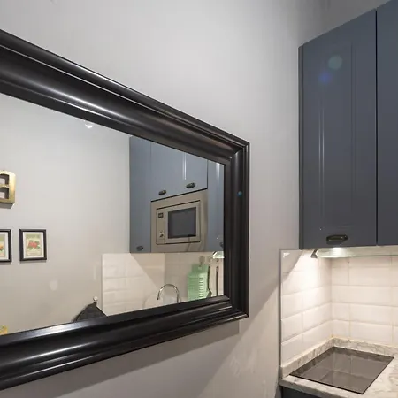 Tornabuoni - In Old Town Center Apartment *